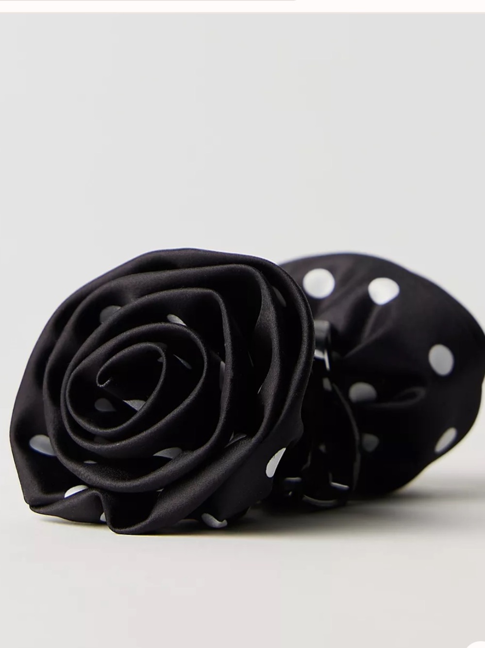 NWT free people Grand Gesture Floral Clip